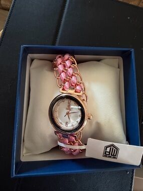 Elegant Rose Gold Women's Watch with Pink Braided Band